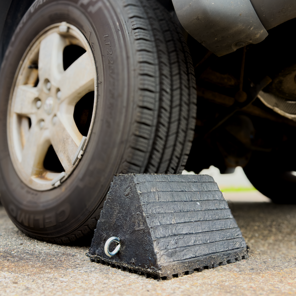 #WC9 Extreme Duty Rubber Wheel Chocks - Pair